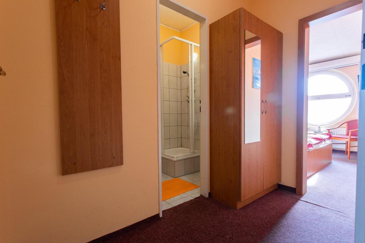 Penzion Skolicka Prague Exterior photo